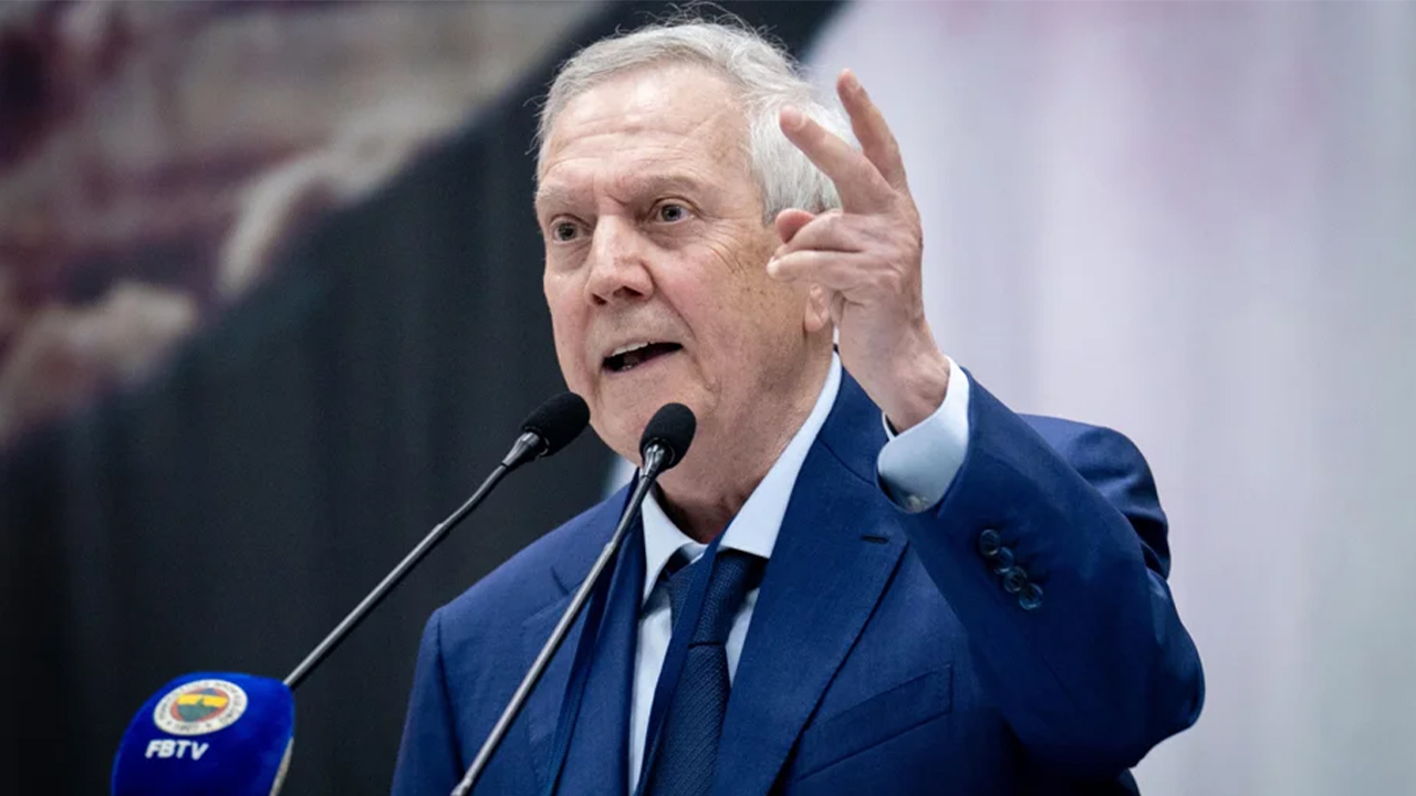 Aziz Yıldırım: "Bir daha gelmem bunu bilin! Çünkü Fenerbahçe başkanlığına ihtiyacım yok!"