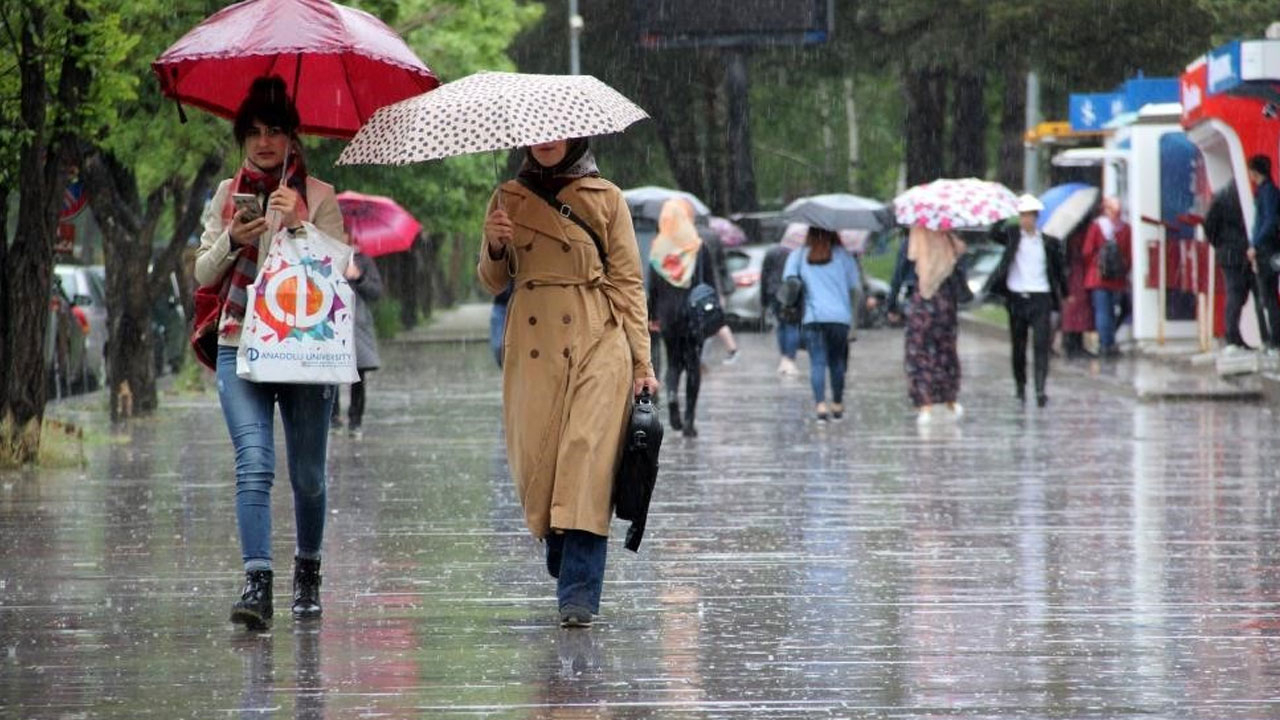 4 ile uyarı geldi! Kuvvetli rüzgar ve fırtına bekleniyor