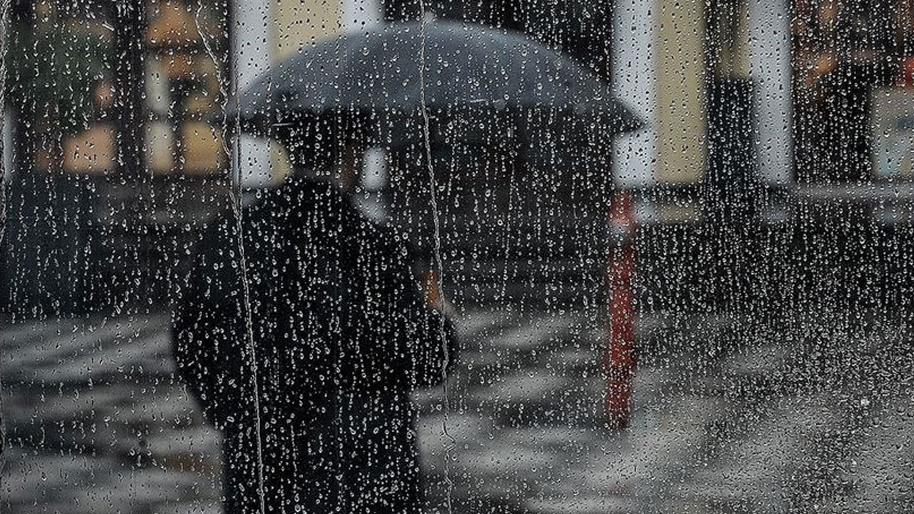 Meteorolojiden 4 ile uyarı geldi! Kuvvetli sağanak geliyor