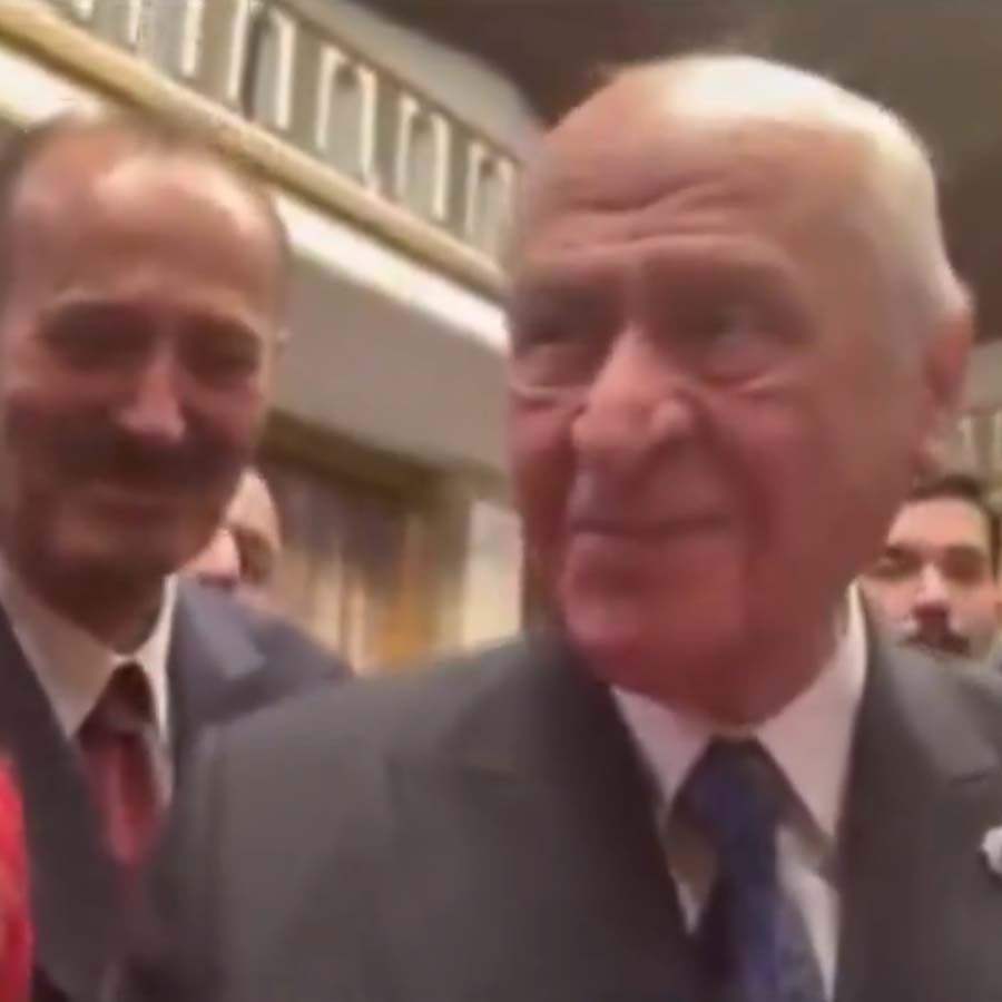 Galatasaray-Fenerbahçe derbisi ne olur? MHP Genel Başkanı Bahçeli maç sonucuna verdiği cevapla gülümsetti