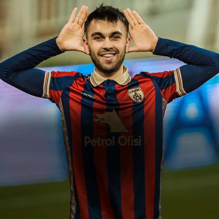 Galatasaray Rusya'daki eski oyuncusunu transfer ediyor