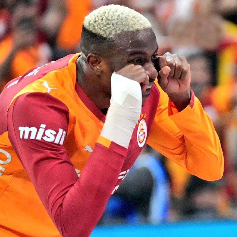 Victor Osimhen için yapılan 4 devasa teklif ortaya çıktı! Galatasaray 125 milyon euroyu reddetmiş