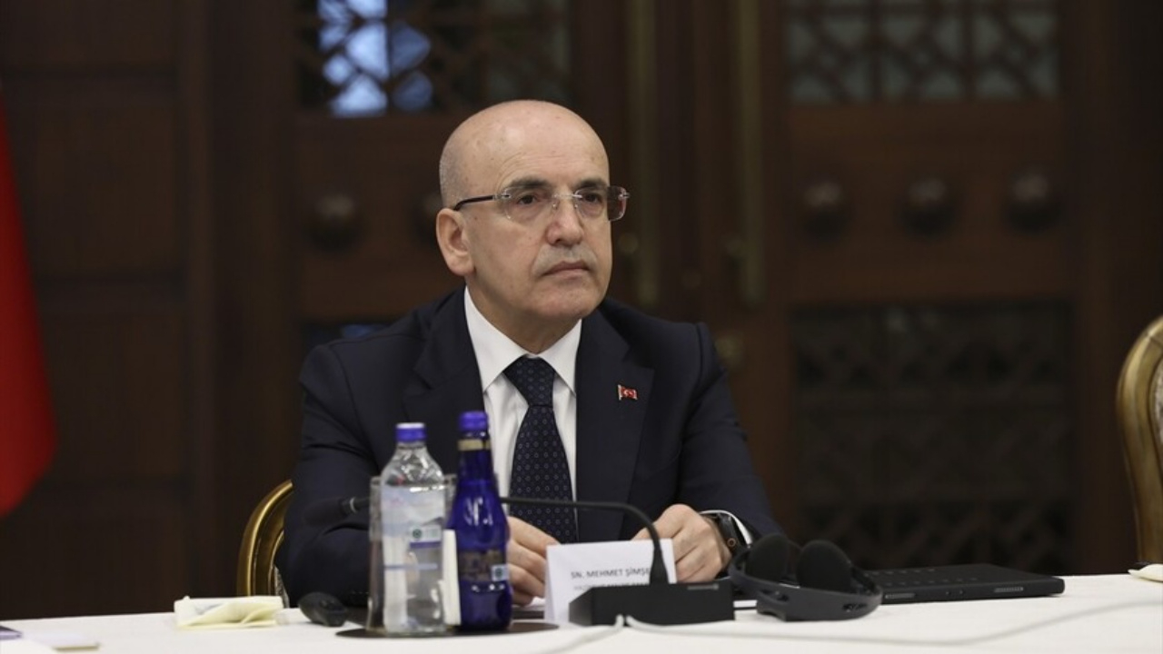 Türkiye finans üssü olma yolunda! Bakan Şimşek: Küresel ölçekte en üst ligde olmak istiyoruz
