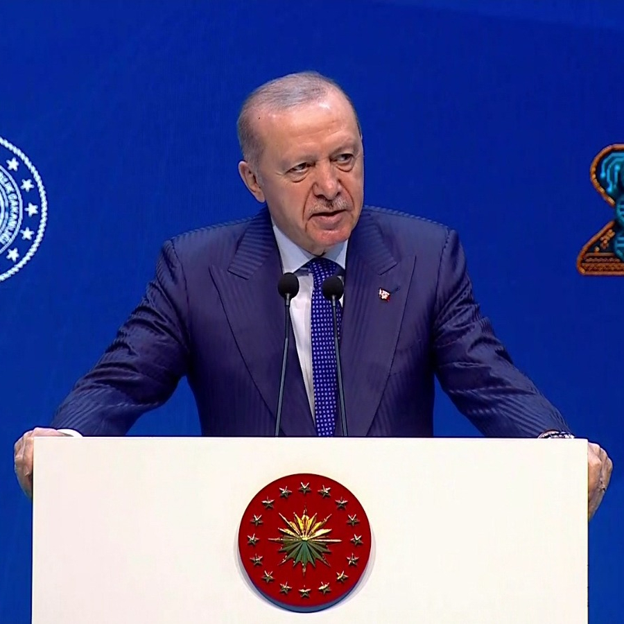 Cumhurbaşkanı Erdoğan OECD Beceriler Zirvesi'nde duyurdu: Gençlerimize yeni destekler sunacağız!