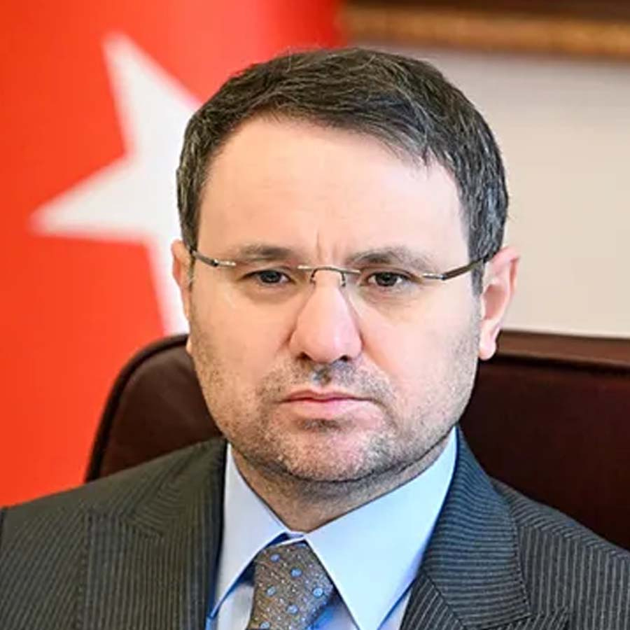 Adalet Bakanı Akın Gürlek'ten "27 Nisan" mesajı: "Demokrasiye sahip çıkma kararlılığımızı bir kez daha vurguluyoruz"