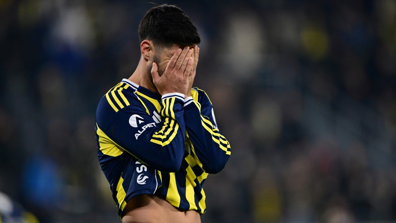 Fenerbahçe'de tarihin en pahalı kadrosuyla dev çöküş