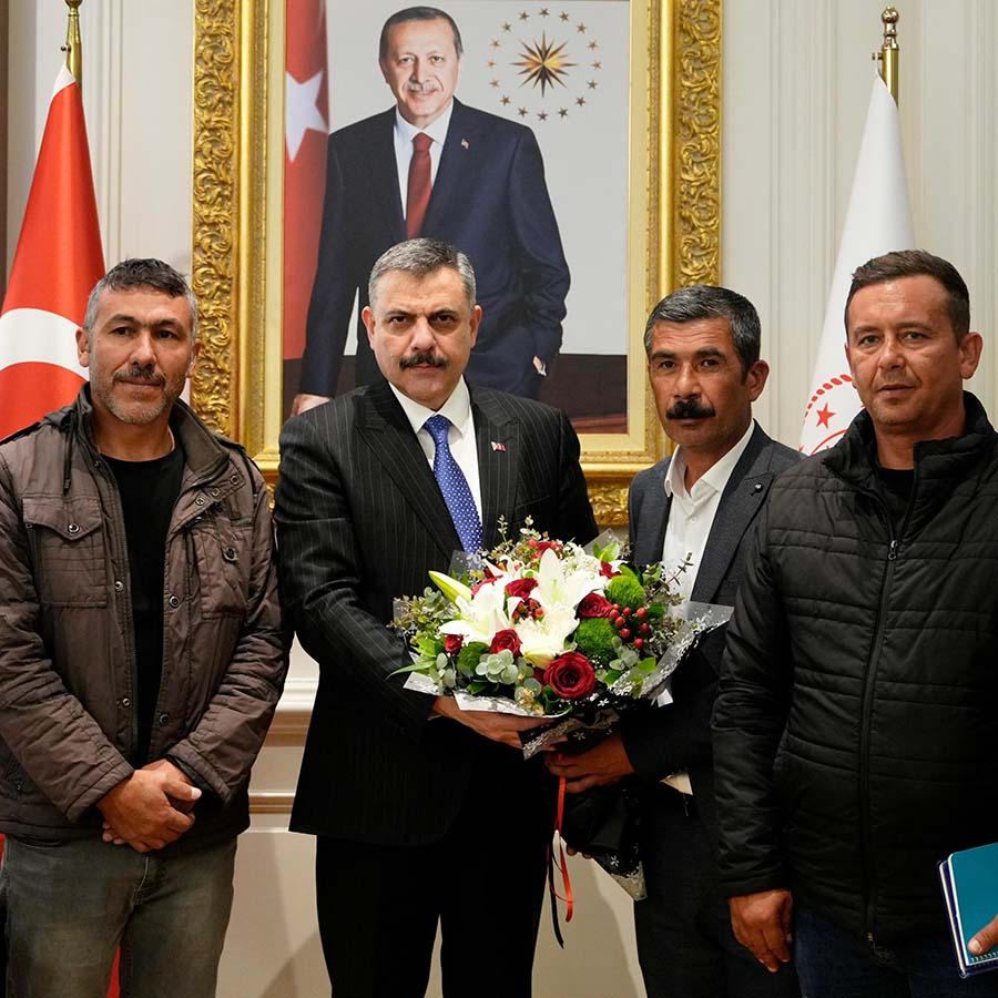 Maden işçilerinden İçişleri Bakanı Mustafa Çiftçi’ye teşekkür ziyareti: Araya girip uzlaşmayı sağlamıştı