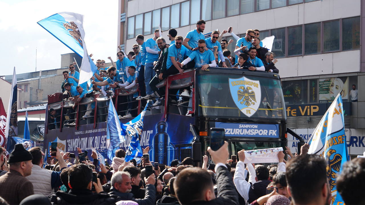 Erzurumspor şampiyonluk turu attı