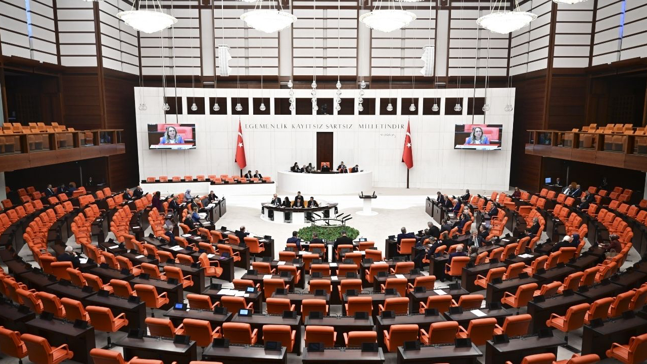 TBMM'de Küresel Sumud Filosu'na saldırı tezkeresi kabul edildi: Korsanlık eylemi açık bir savaş suçudur