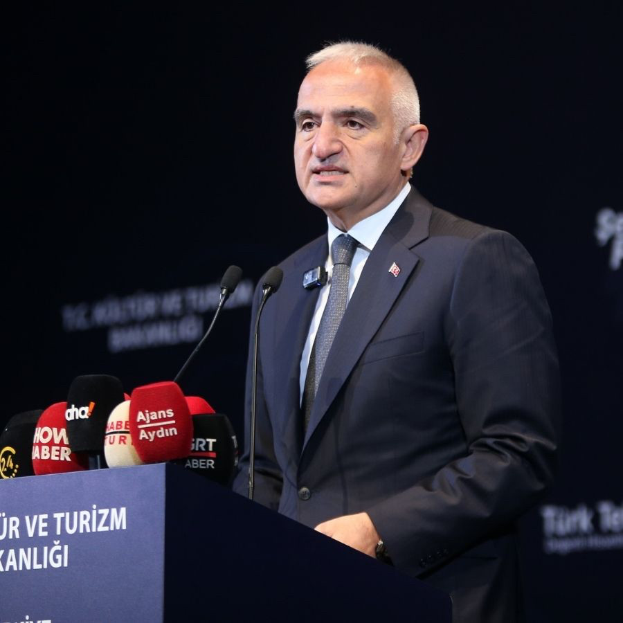 Kurban Bayramı tatili 9 gün mü olacak? Bakan Ersoy merak edilen soruyu cevapladı!