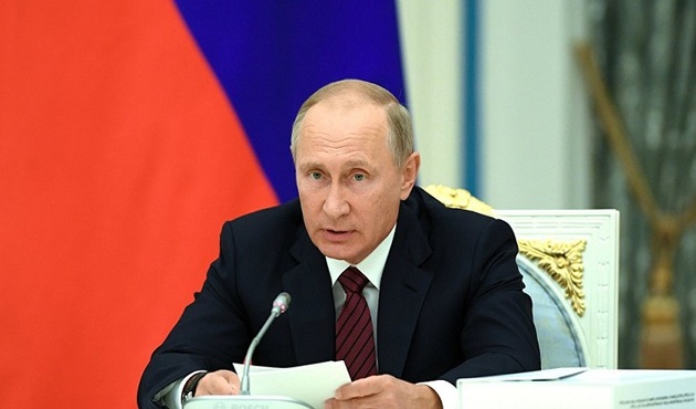 Putin'e eşek şakası! St. Petersburg polisi alarma geçti...