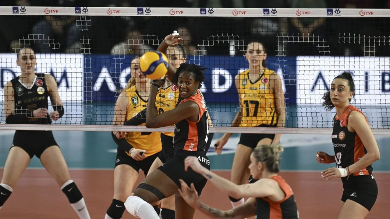 Voleybol Şampiyonlar Ligi'nde Türk finali