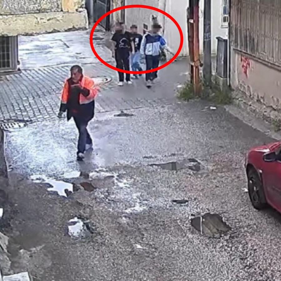Adana'da insanlık ayıbı: 52 yaşındaki Aziz amca, yolda yürürken tartıştığı çocuklar tarafından darbedildi