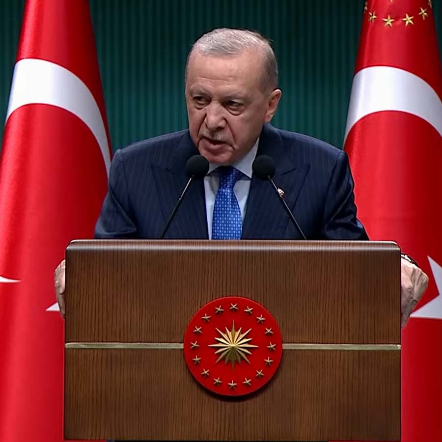 Kabine toplantısında neler konuşuldu? Cumhurbaşkanı Recep Tayyip Erdoğan’dan kabinede müjde: "Kurban Bayramı tatili 9 güne çıkarıldı"