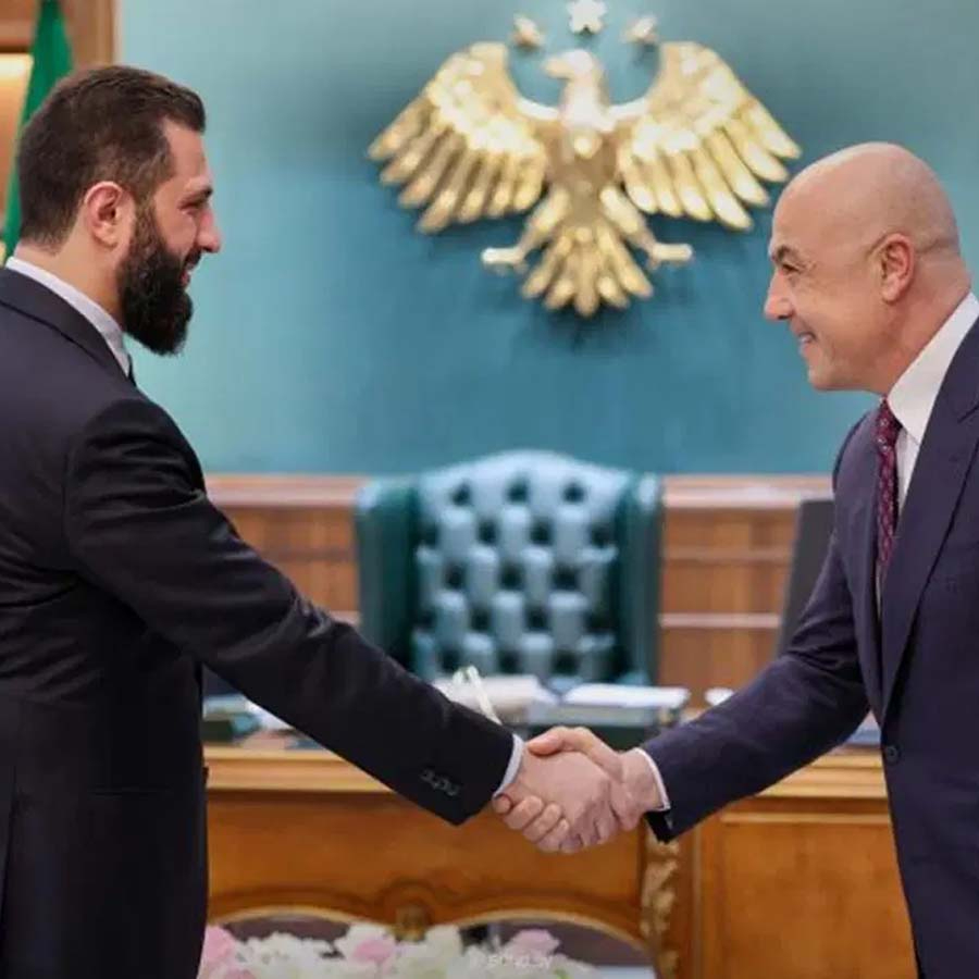 Suriye'ye yatırım fırsatları... Suriye Cumhurbaşkanı Ahmed Şara, Fettah Tamince ile görüştü