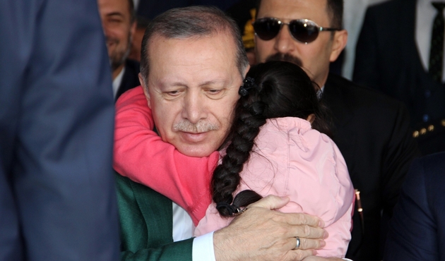Cumhurbaşkanı Erdoğan devreye girdi... Minik Göksu'nun  tedavisine başlandı...