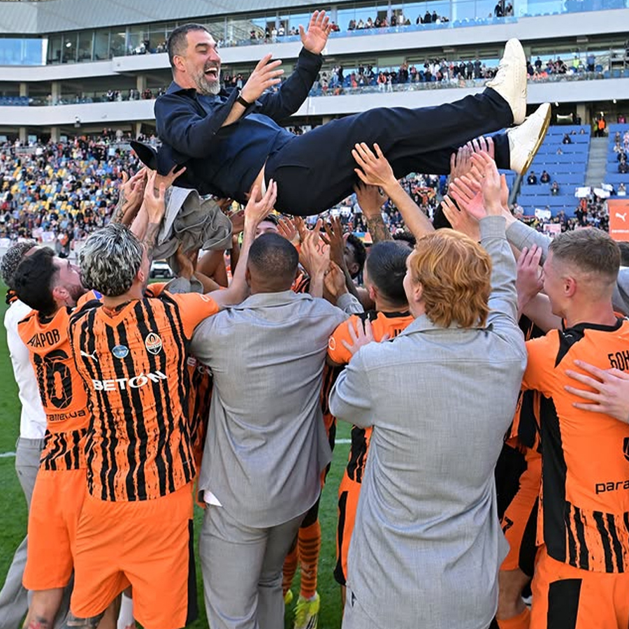 Arda Turan'ın çalıştırdığı Shakhtar Donetsk şampiyon oldu