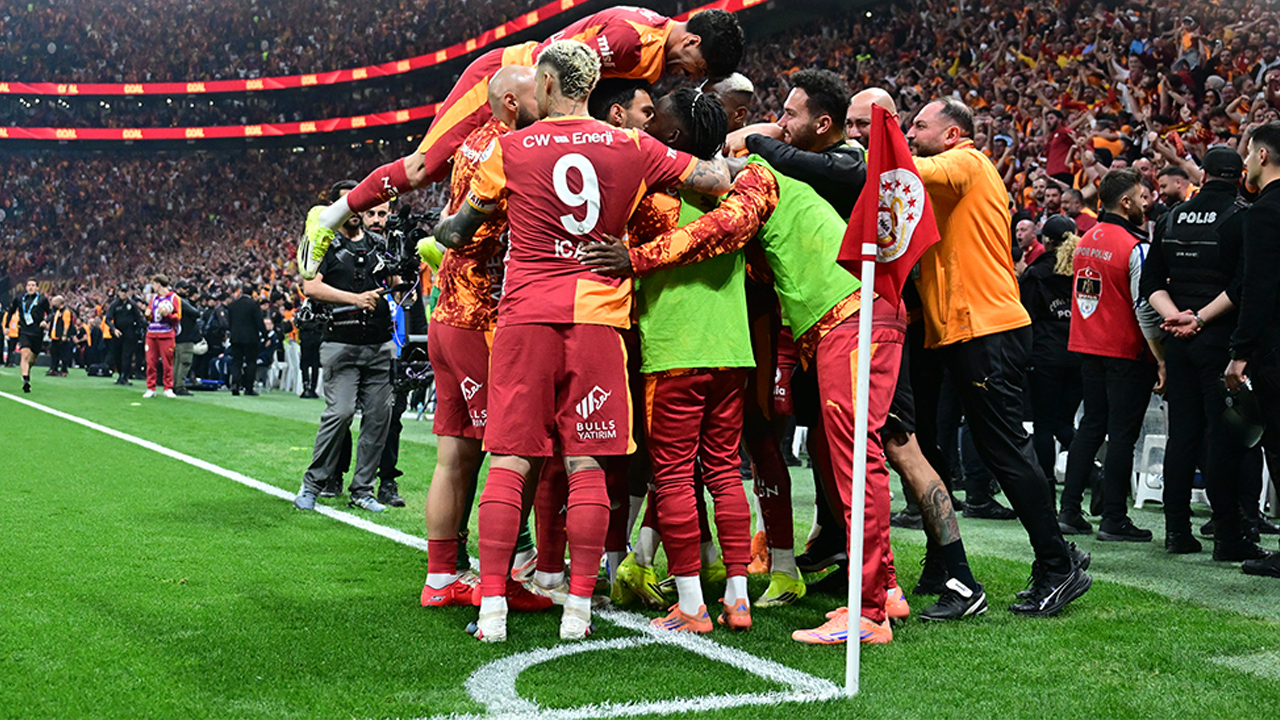 Galatasaray Avrupa'nın dev kulüplerini solladı! Tek rakibi Bayern Münih