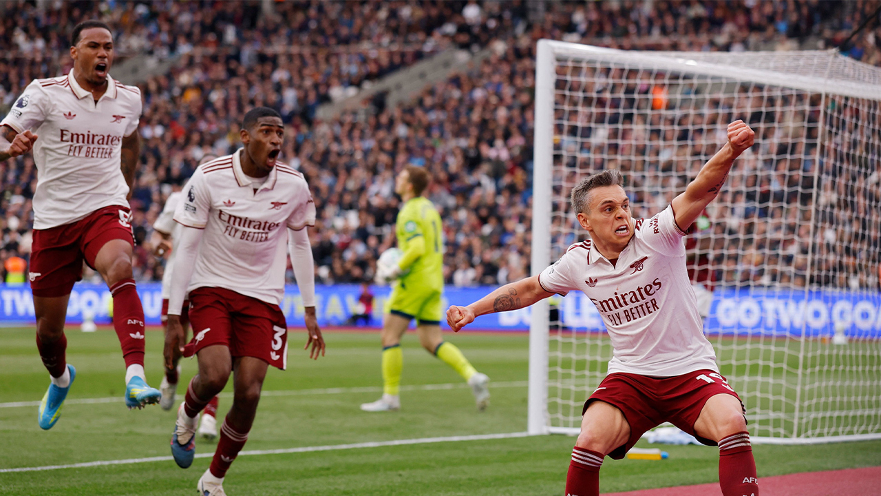 Arsenal şampiyonluğa 83'te tutundu