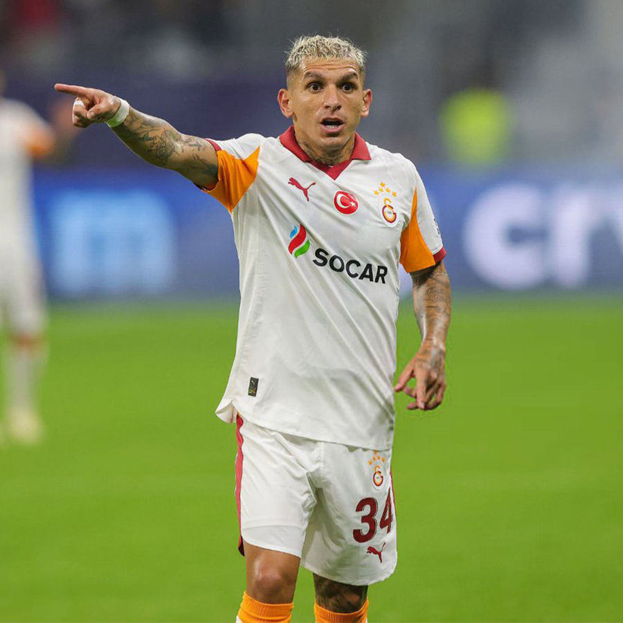 Torreira AVM'de yumruklu saldırıya uğradı