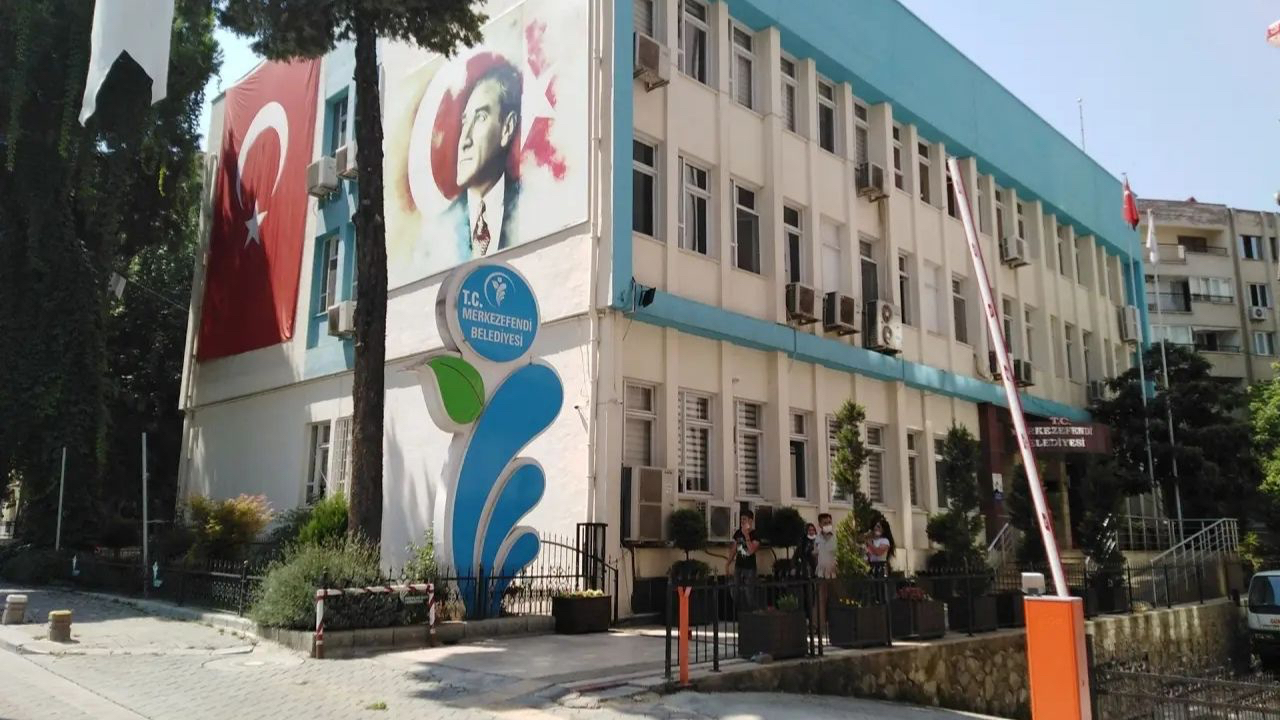 CHP'li Merkezefendi Belediyesi'ne rüşvet operasyonu! 13 kişiye gözaltı