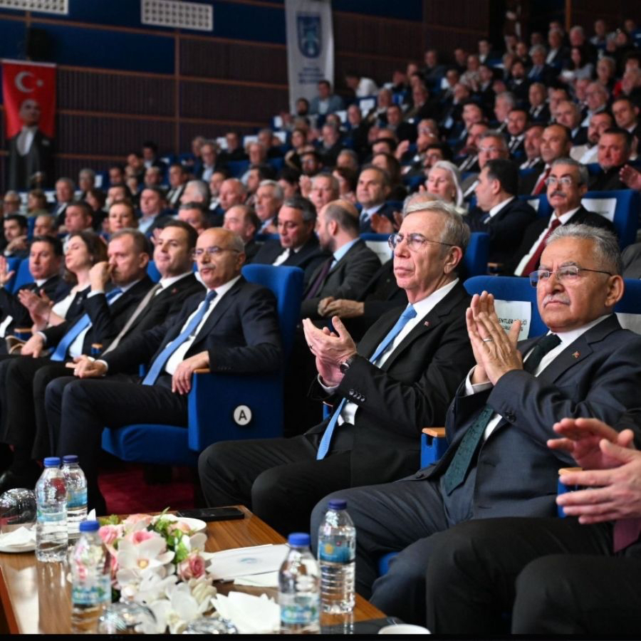 Tarihi Kentler Birliği Başkanı yeniden Mansur Yavaş seçildi