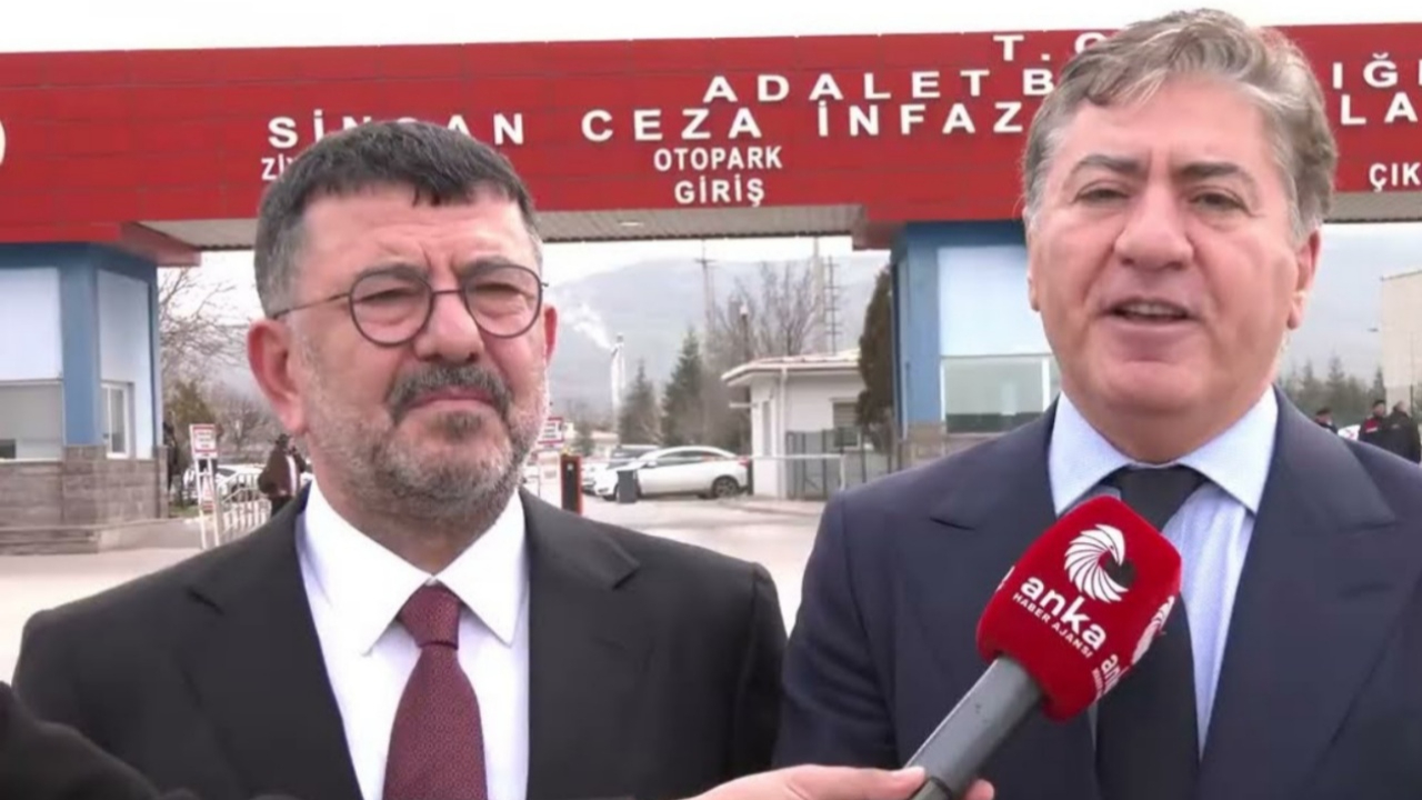 Turgut Koç ve Gökhan Cumalı ziyaretinin perde arkası! Veli Ağbaba ve Murat Emir fuhuşa teşvikten tutuklanan isimleri neden ziyaret etti?