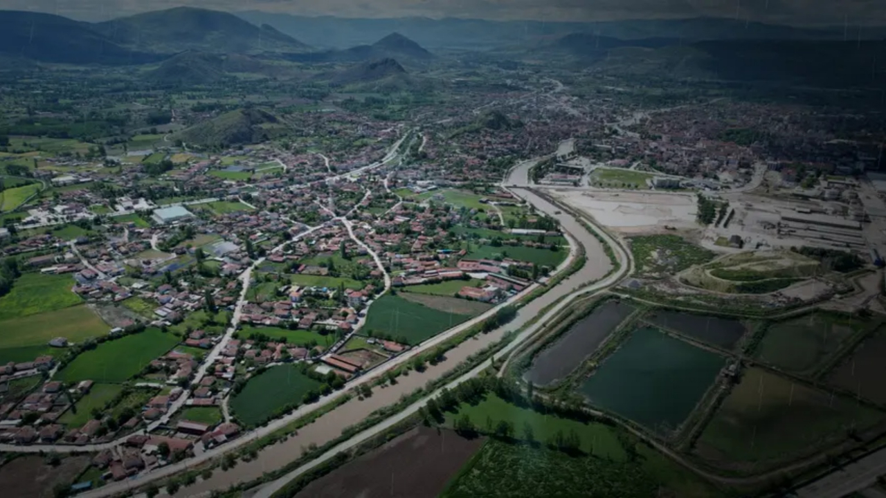 Tokat'ta taşkın alarmı! "Dere yataklarından uzak durun" uyarısı! Eğitime 3 gün ara verildi...