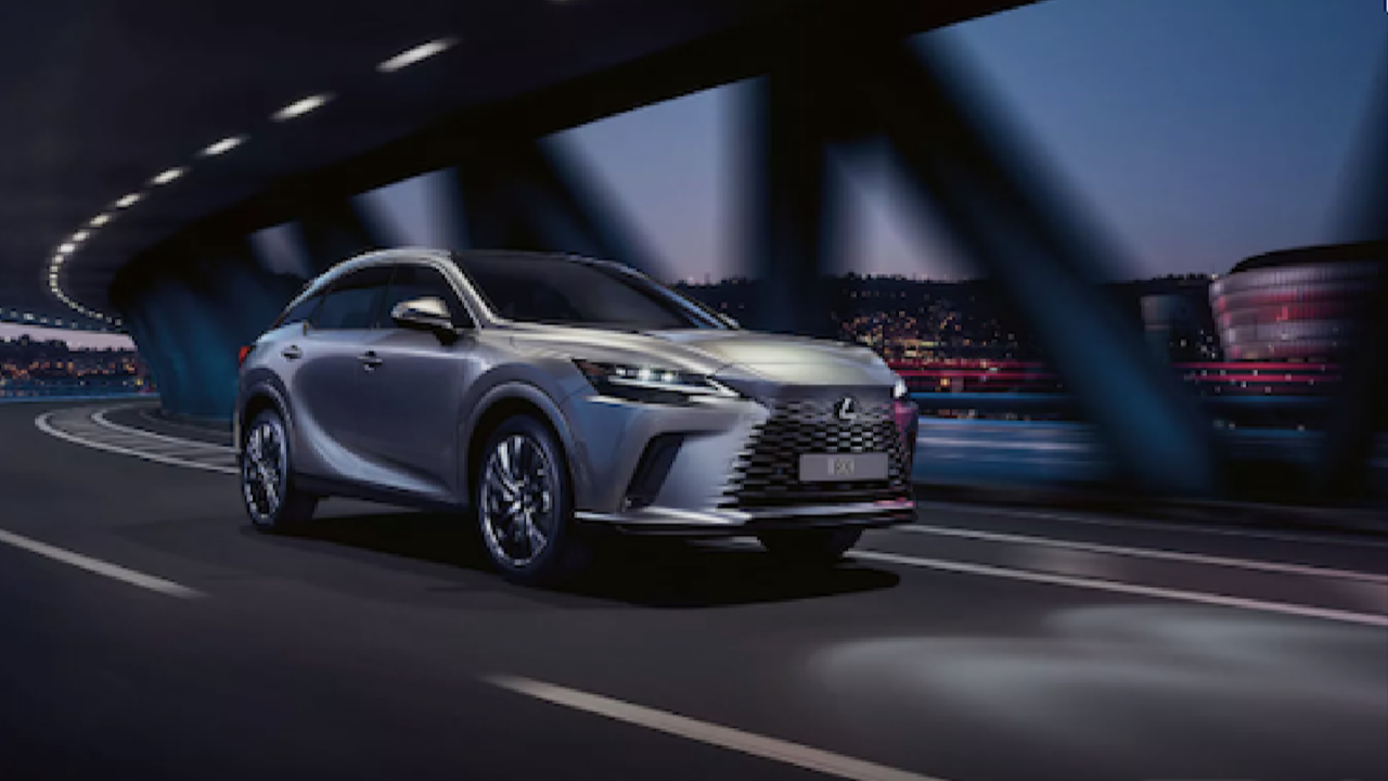 Şehir Hayatında Yeni Bir Dönem: En İyi Hibrit Otomobiller ve Lexus LBX