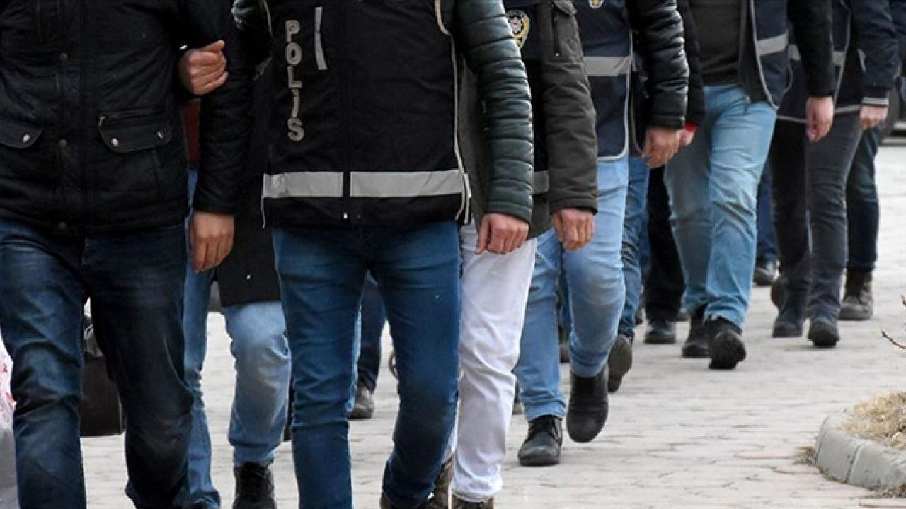 Kocaeli merkezli dolandırıcılık operasyonu: 39 gözaltı