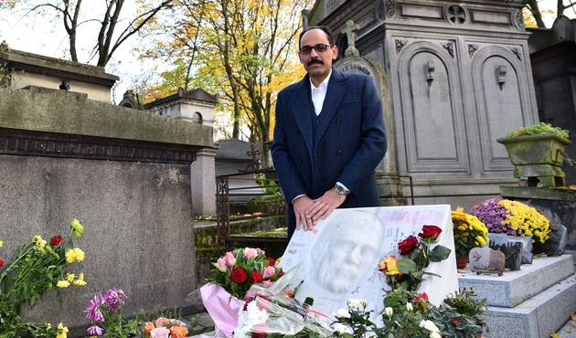 İbrahim Kalın'dan Ahmet Kaya'nın mezarına ziyaret...