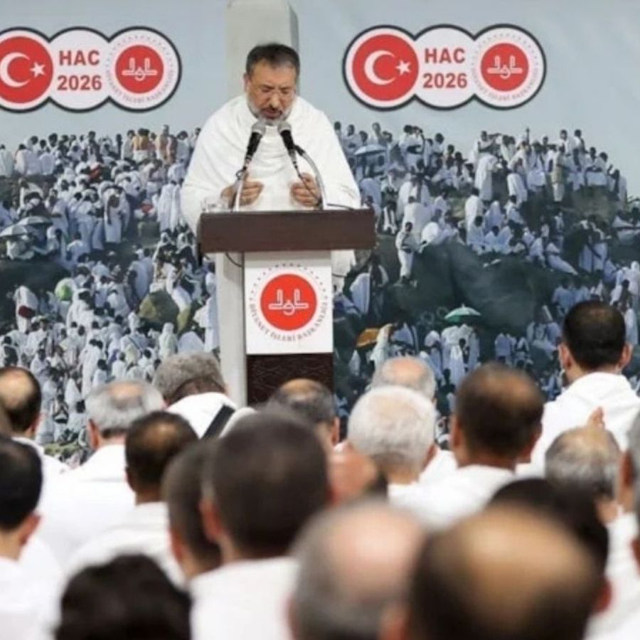 Diyanet İşleri Başkanı Arpaguş, Arafat'ta vakfe duası yaptı