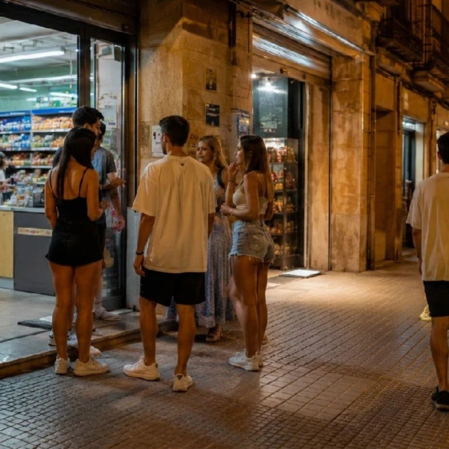 Gece gürültüsü ve turist yoğunluğu şikayetleri arttı