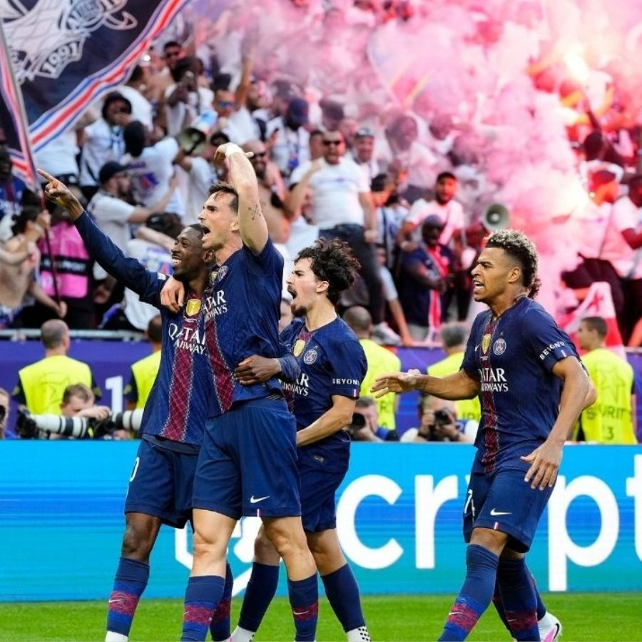 Tarihin en sıkıcı finallerinden biriydi! PSG üst üste 2. kez Şampiyonlar Ligi şampiyonu oldu