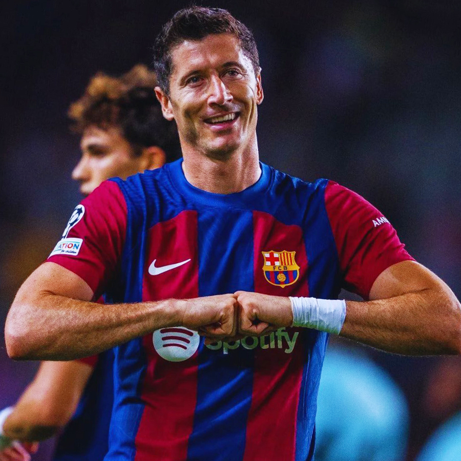 Yağız Sabuncuoğlu: "Lewandowski Fenerbahçe'ye gelmek istiyor"