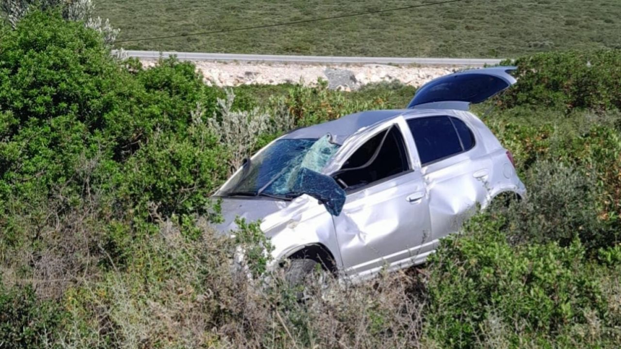 Feci kaza! Otomobil şarampole devrildi: 2 ölü