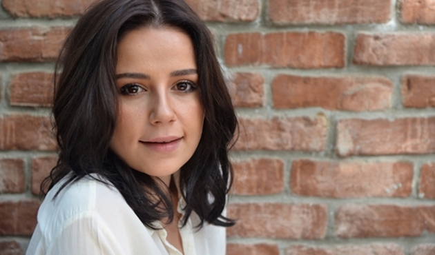Merve Özbey'e ayrılık yaradı... Görenler gözlerini alamadı!