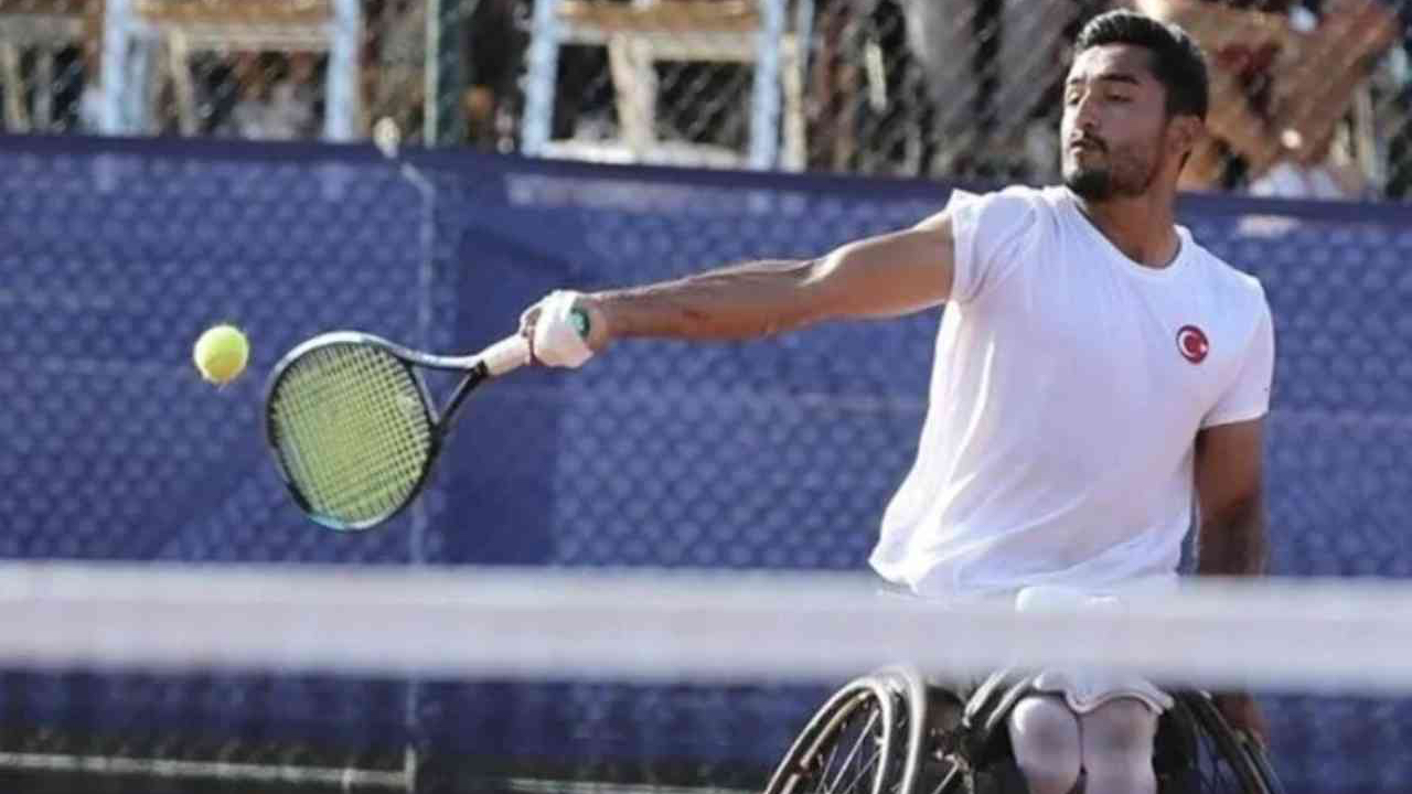 Ahmet Kaplan Fransa Açık'ta yarı finalde