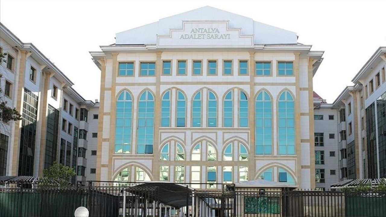 Antalya Büyükşehir Belediyesi soruşturmasında 2 şüpheli tutuklandı
