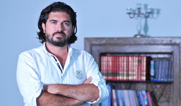 Rasim Ozan Kütahyalı Sabah'tan da kovuldu!