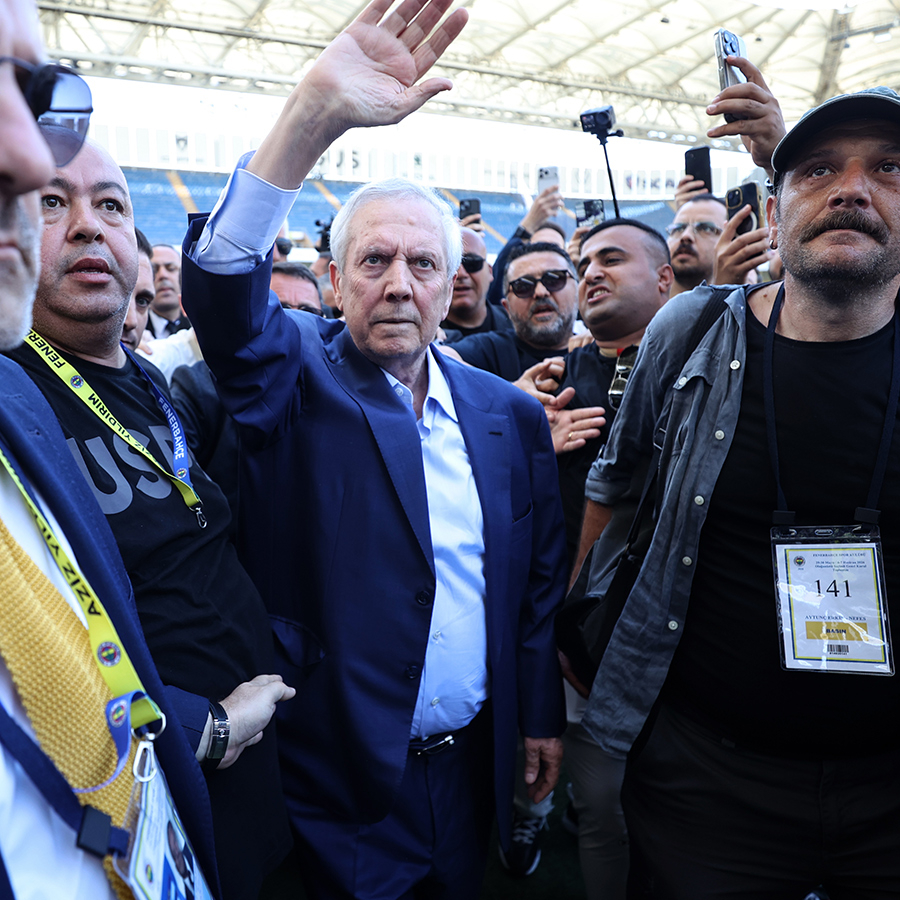 Aziz Yıldırım'ın Fenerbahçe'deki ilk hamlesi ortaya çıktı! İşte adım adım yapacakları