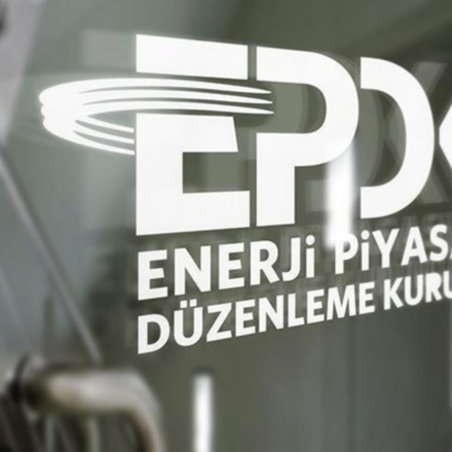 Petrol piyasasında iki şirkete 15 yıllık lisans verildi