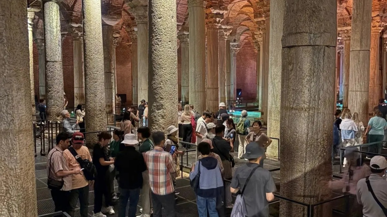 Kültürel mirasta tarihi devir: Yerebatan Sarnıcı yeniden açıldı: Haziran ayı boyunca tamamen ücretsiz!