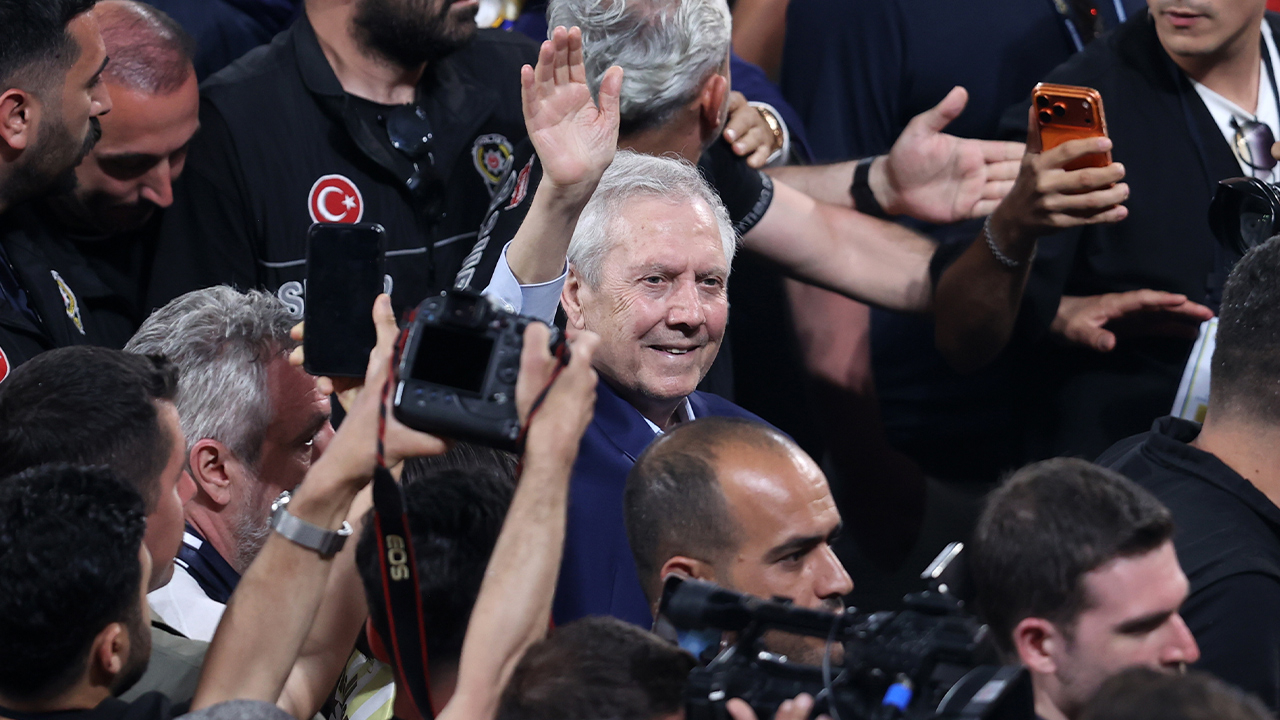 Aziz Yıldırım, Aykut Kocaman'ı mazbata töreninde açıklayacak