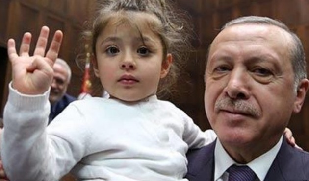 Erdoğan'a "Tayyip Dede" sürprizi! Konuşmasını bölen küçük çocuk ile buluştu... / VİDEO