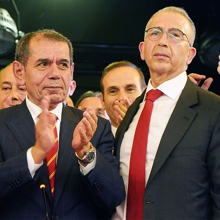 Galatasaray'da 'koltuk kavgası'! "Kalk yerimden burası benim koltuğum"