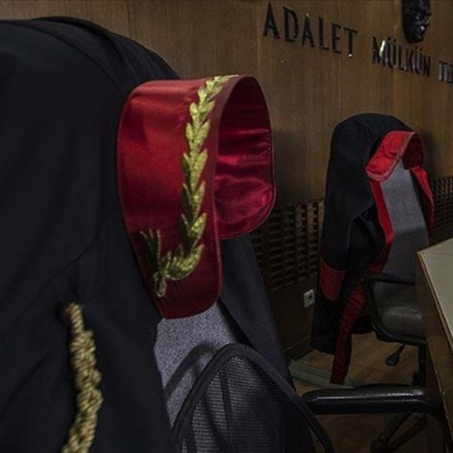 Küçükçekmece Adliyesi'nde bir savcı ve hakim görevden alındı! 50 milyon dolarlık skandalda tartışmalı kararları gündem olmuştu...