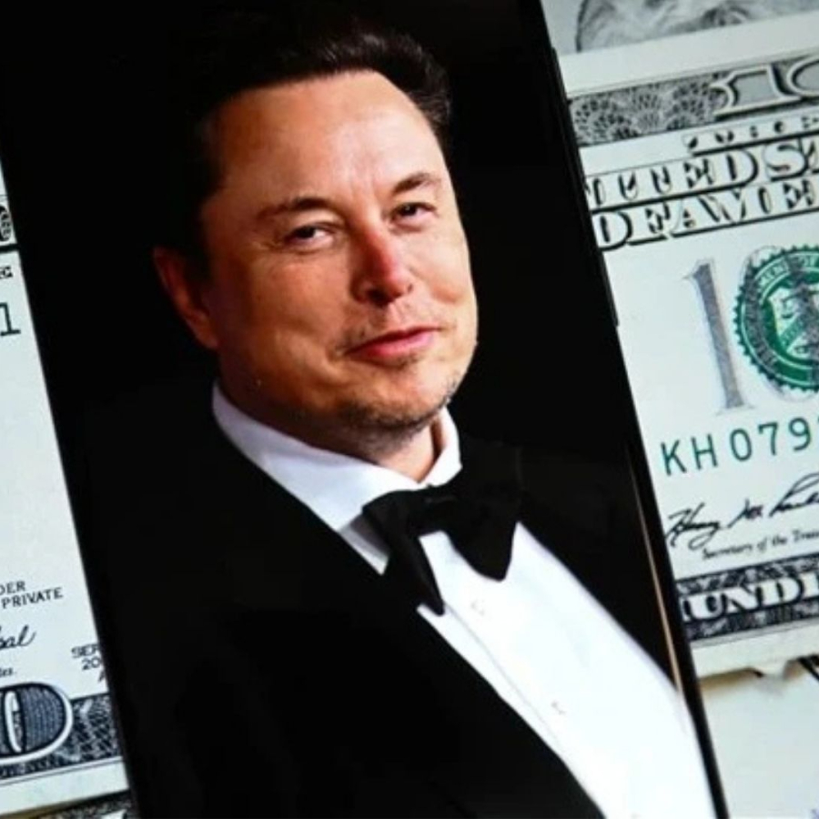 Elon Musk’ın uzay şirketi SpaceX, halka arza edildi