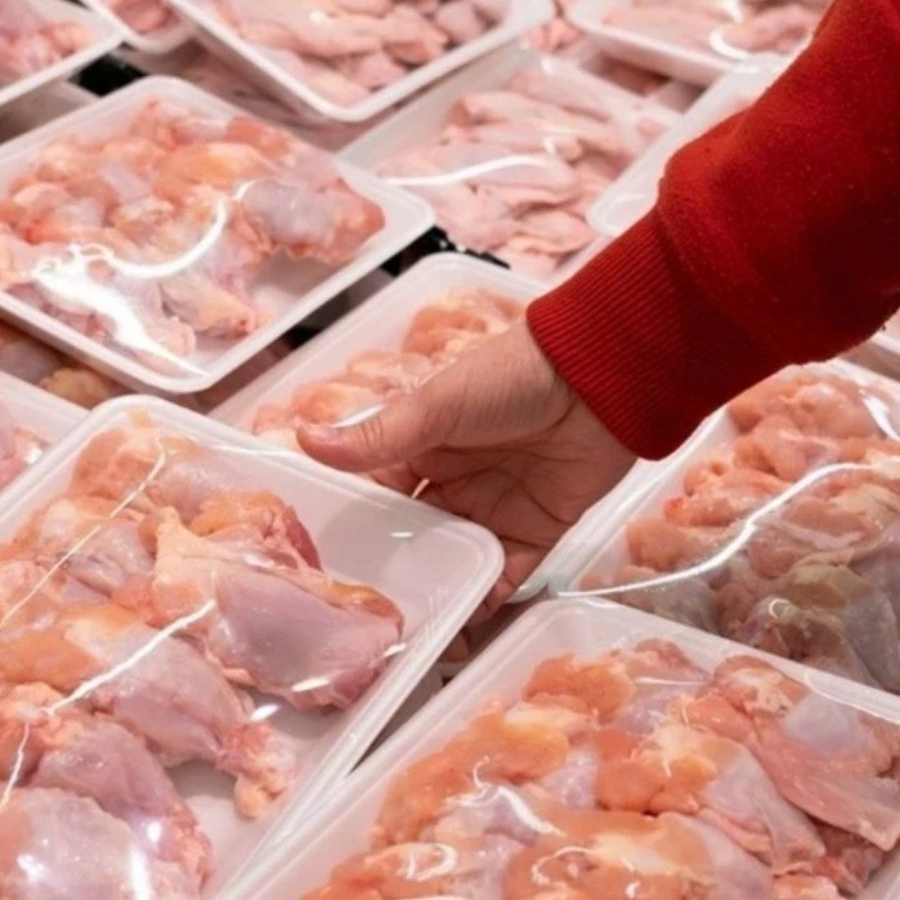 Birçok markette tavuk ürünlerinin fiyatları indi