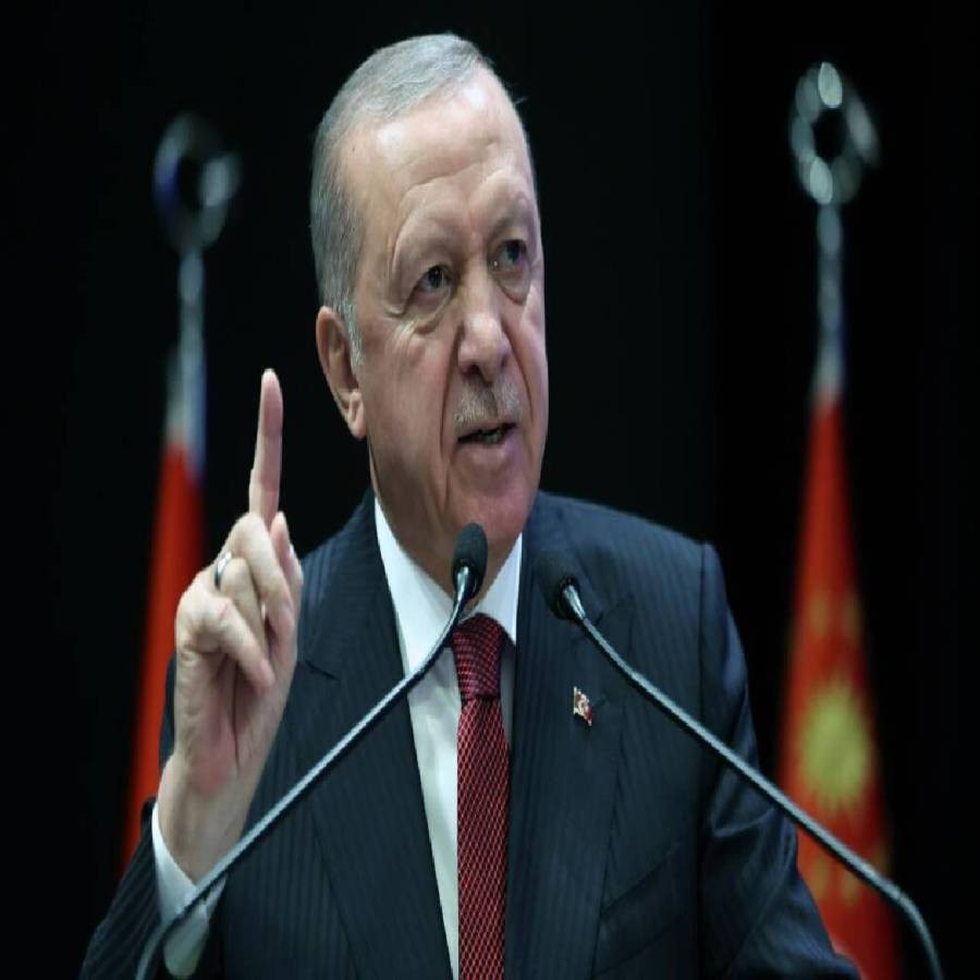 Son dakika: Cumhurbaşkanı Erdoğan'dan CHP'ye sert eleştiri: Ahkam kesmekten vazgeçin koltuk kapmaca oynayın